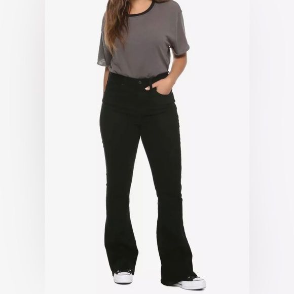 NWT HT Denim Flared Bell Bottom Jeans Size 19 Black Hi-Rise Grunge Y2K Urban - Picture 1 of 16